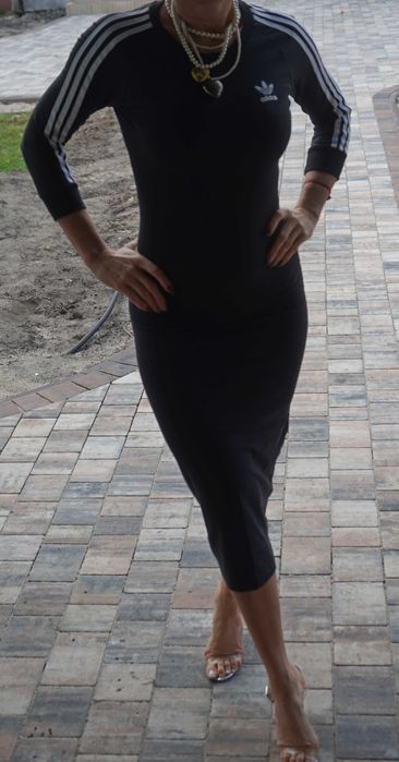 Midi sukienka Adidas