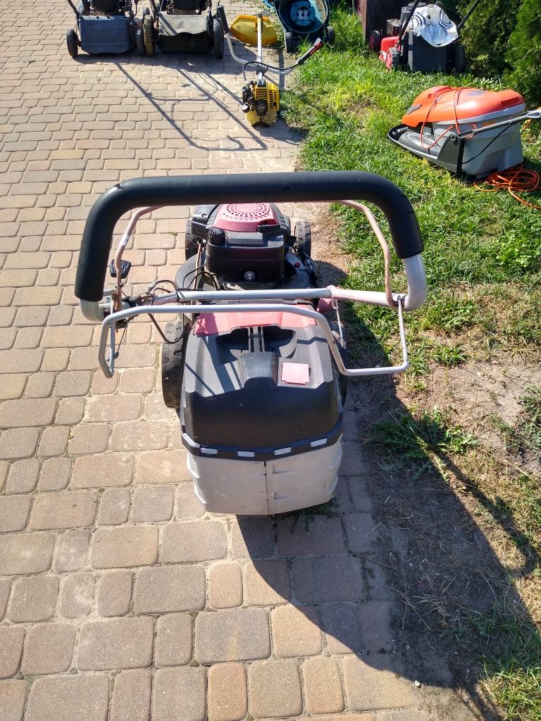 Kosiarka spalinowa z napędem alko