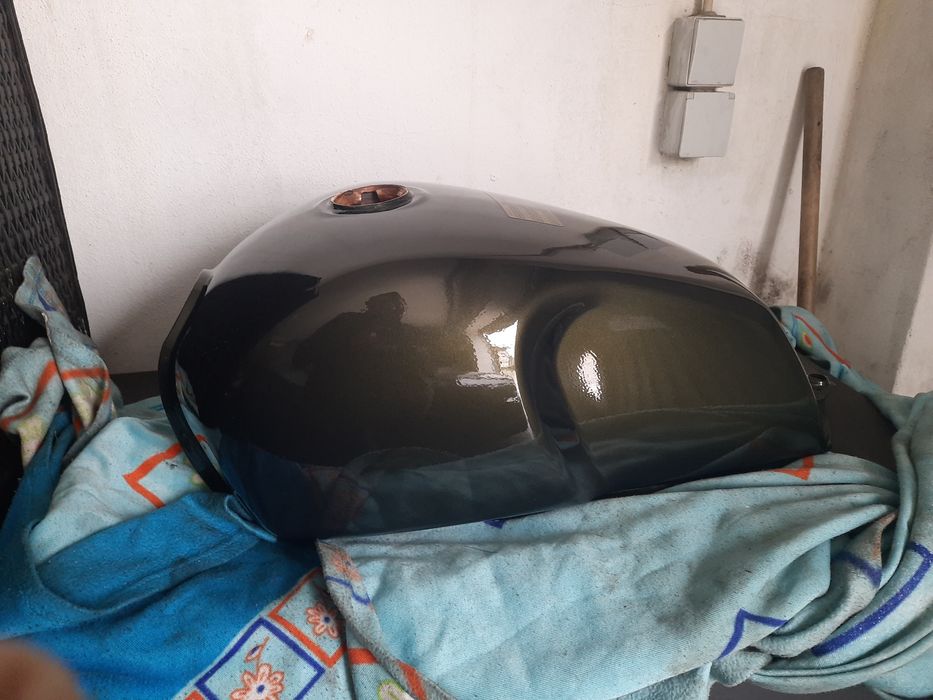 Depósito  mota bullitt bluroc 125cc