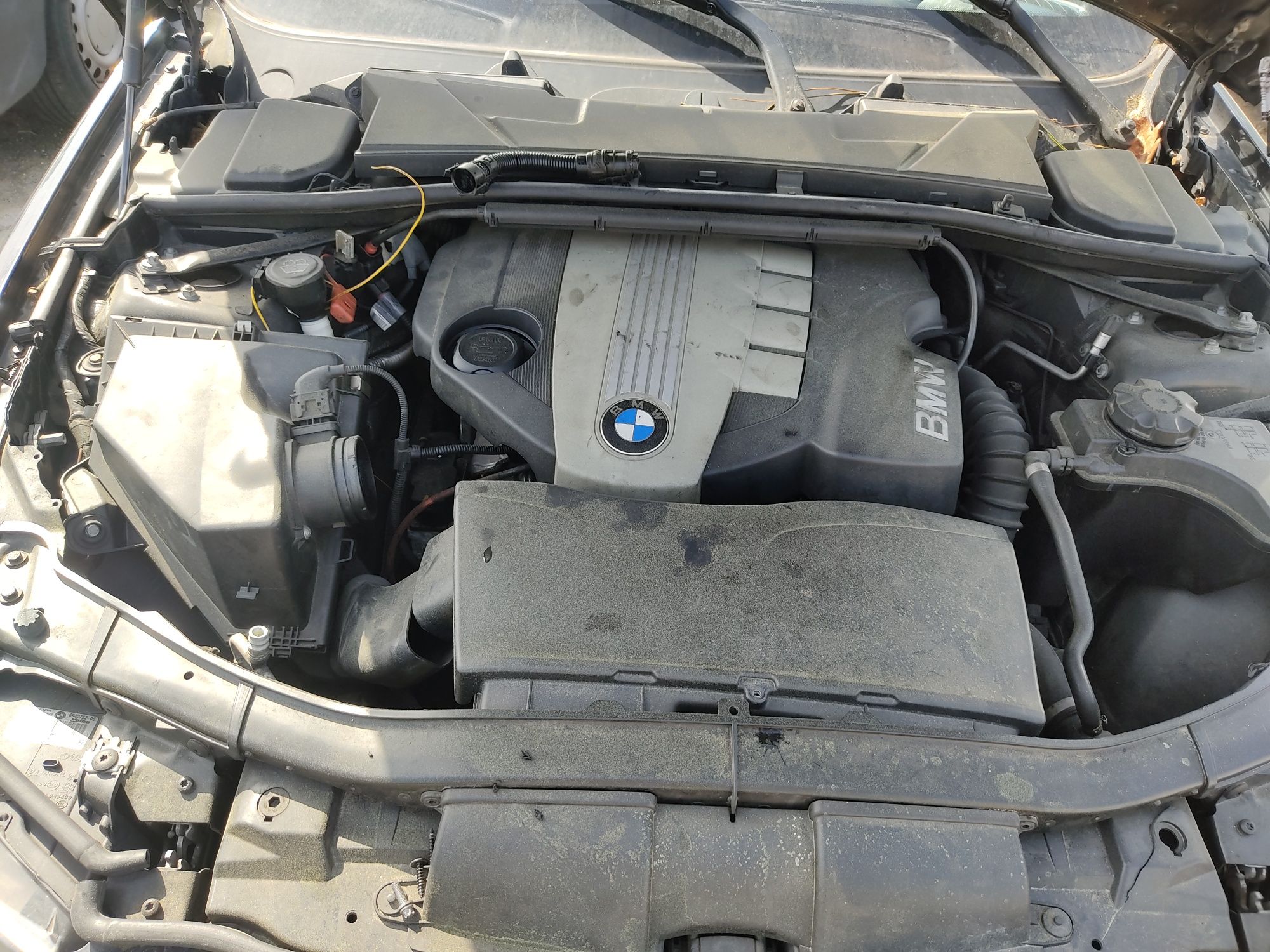 Peças BMW 320d E91 E90, motor N47D20A, frente completa, porta, trás