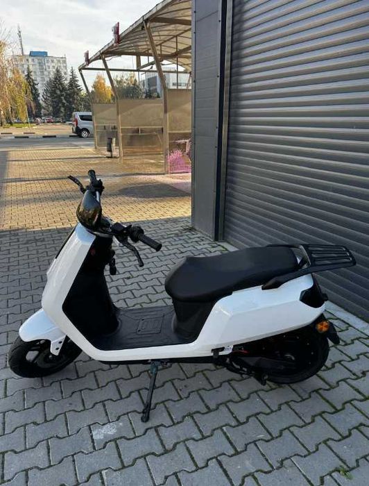 Електроскутер RF DJ-03