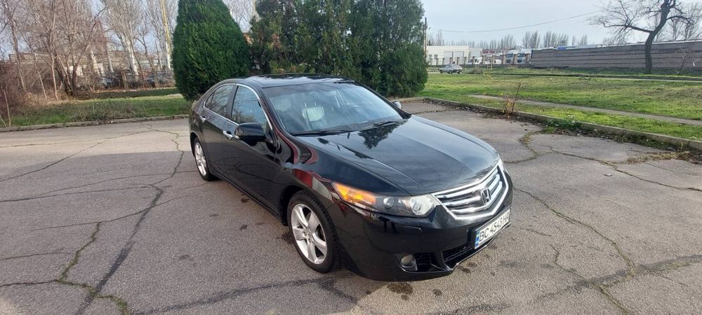 Honda Accord 8 2010 2.2 автомат