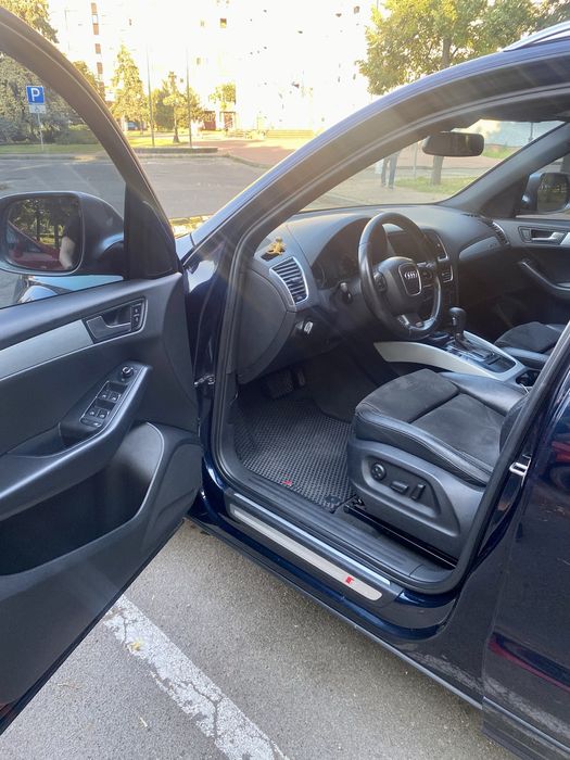 Автомобіль Audi Q5 Sportback 3.0 TDI S Line