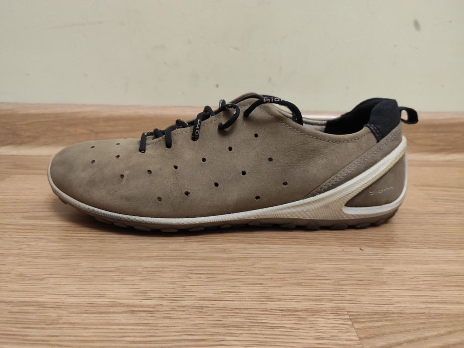 Оригінальні кросівки ECCO Biom. Розмір 41 / 27 см.