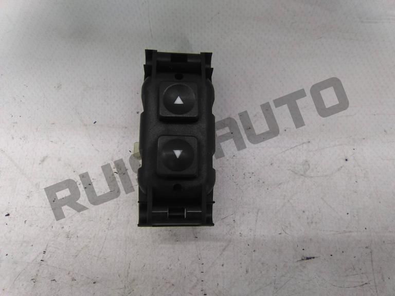 Botão De Vidro Lateral Direito B569-920_900 Fiat Tempra [1990_1