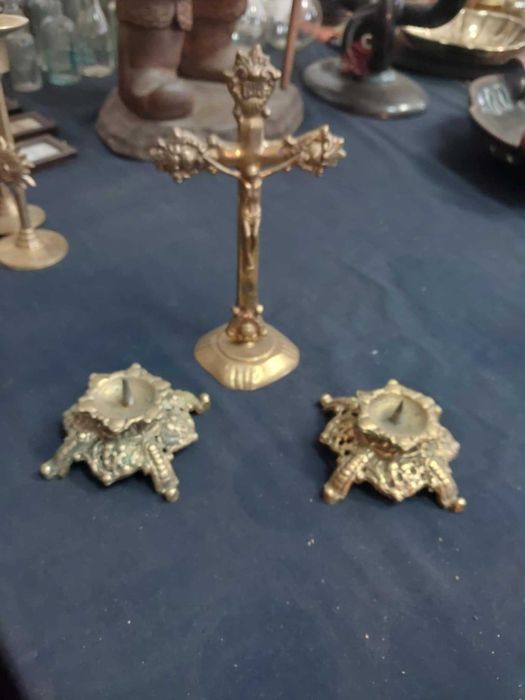 Mosiężny Krzyż + świeczniki, zestaw kolędowy