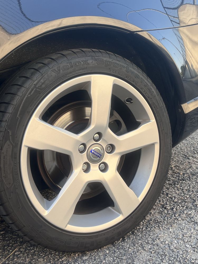 VOLVO V70 2010  Diesel