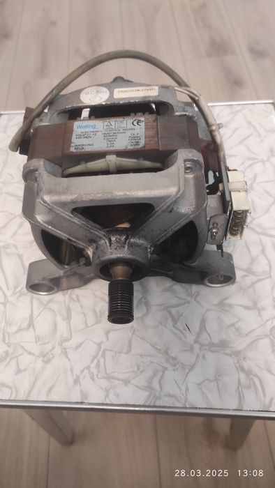 Двигун Indesit двигатель Индезит