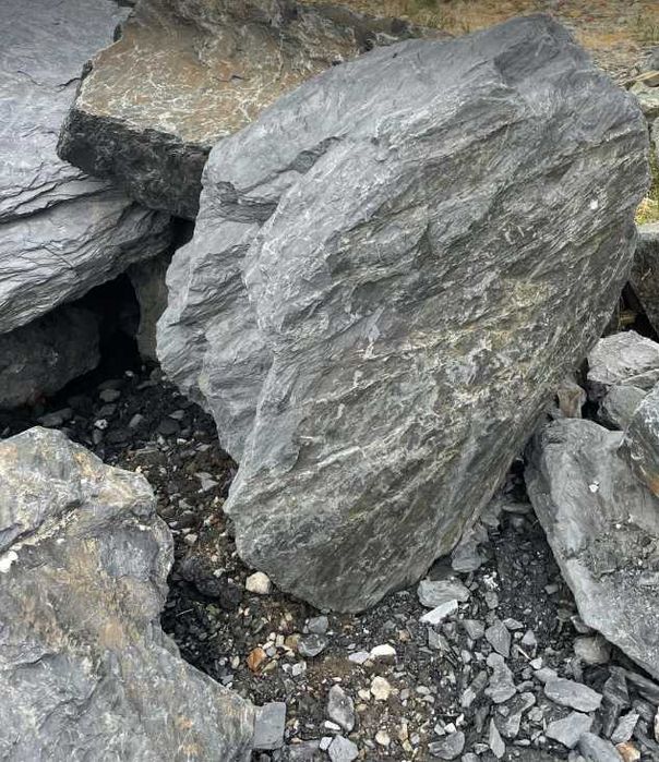 Czarny Monolit Skała Ozdobna Ogród Japoński Łupek Filitowy Dekoracja