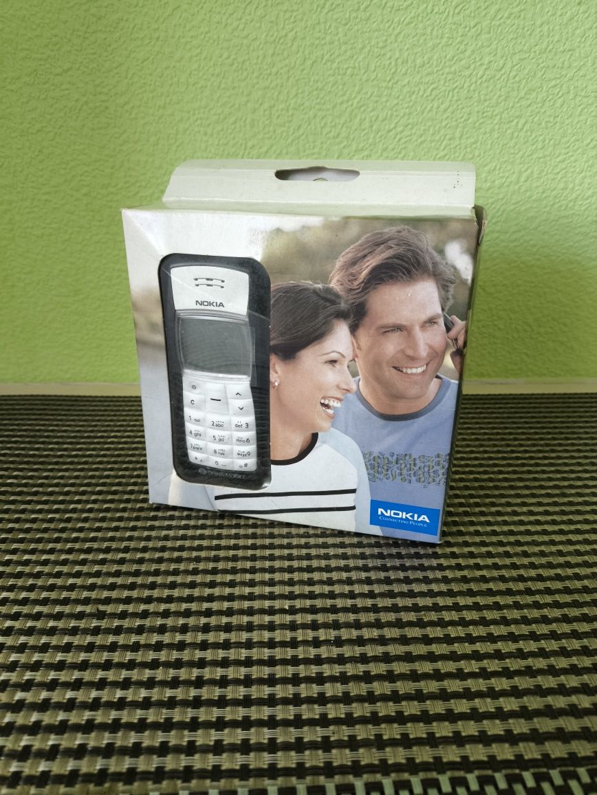 Мобільний телефон Nokia 1100