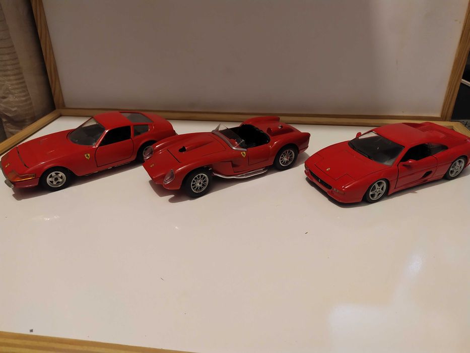 Carros escala 1/24 Burago, Maisto,Welly