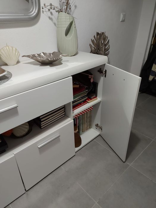 Movel branco excelente estado