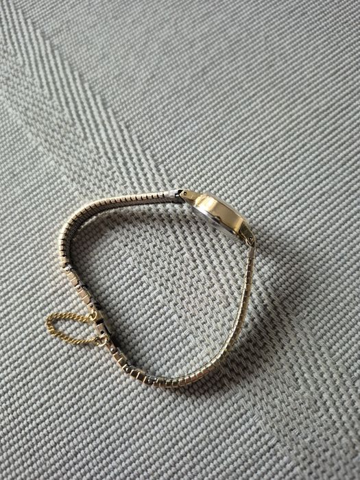 Śliczny stary zegarek mechaniczny Tissot  Saphir