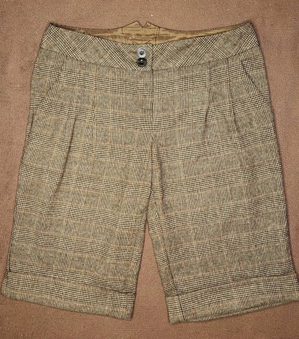 Класичні бермуди на весну, осінь Bay