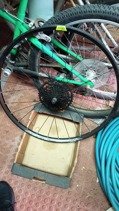 Rodas 27.5 novas por utilizar