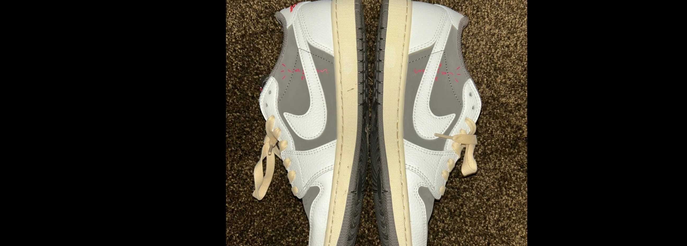 Jordan1RetroLowOGSPTravisScottReverseMocha r.40