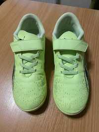 Buty Puma Ultra Play It V Jr  rozmiar 35