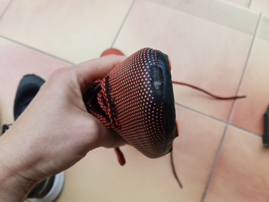 Buty korki adidas rozmiar 32