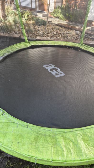 Oddam za darmo trampoline