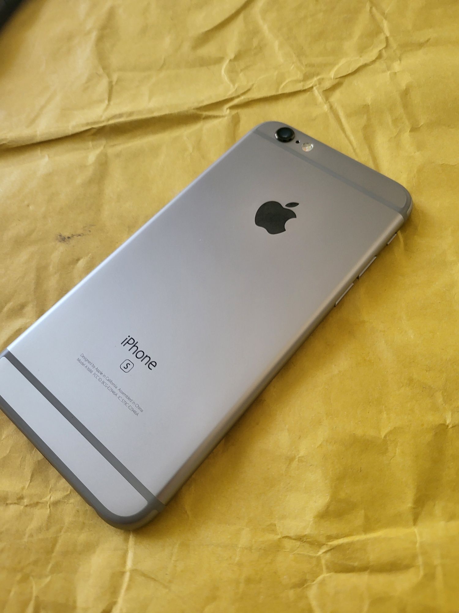 Apple iPhone 6s 128Gb
