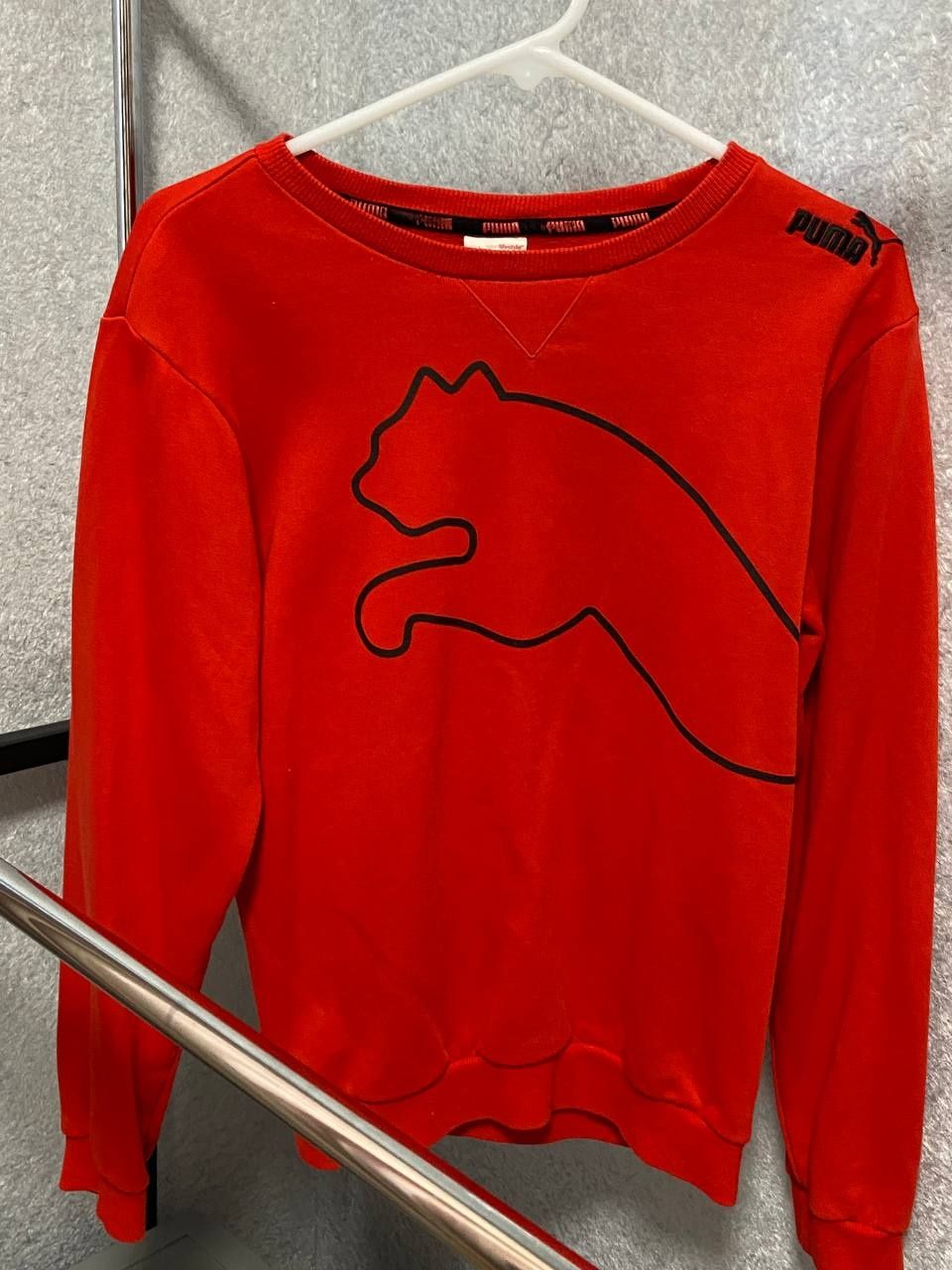 Толстовка Puma красная