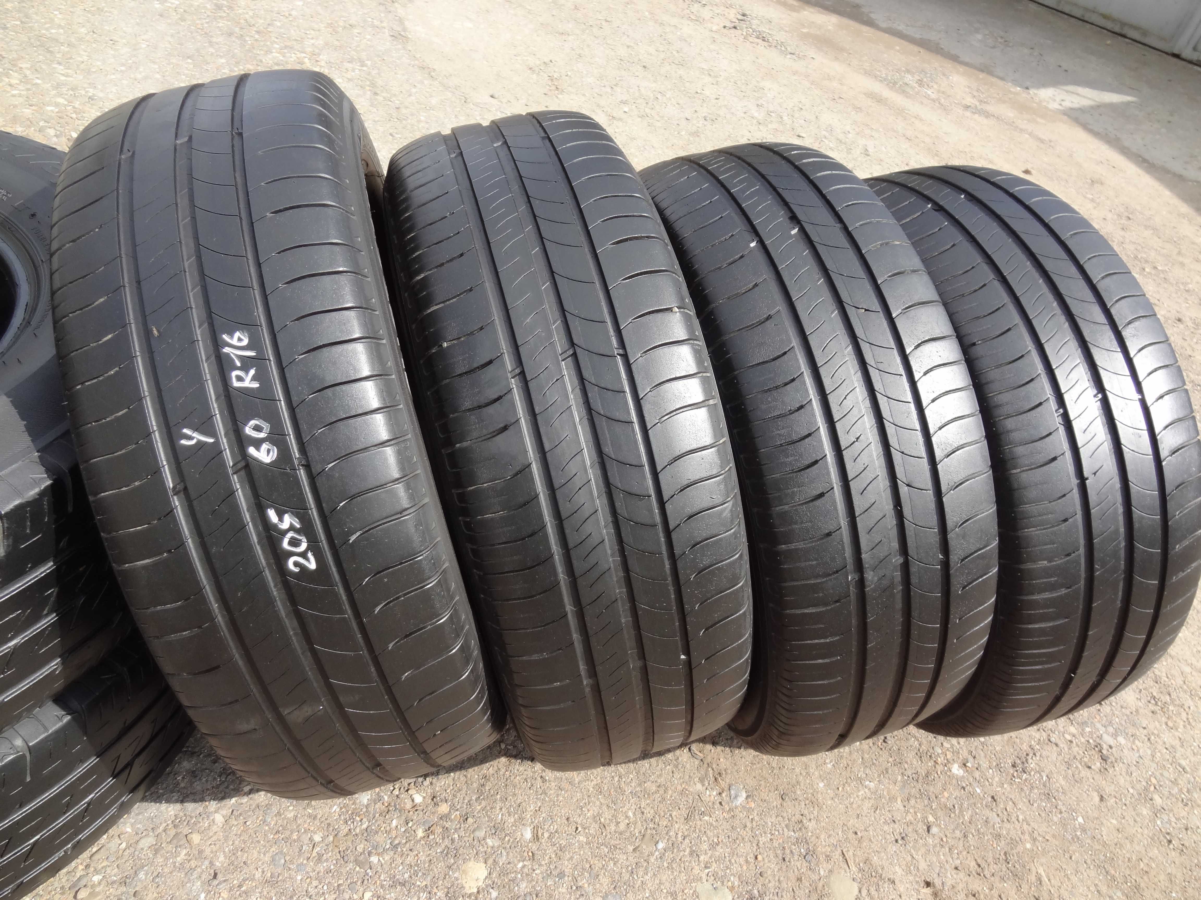 205/60R16 MICHELIN - 4шт. - Лето - Есть другие шины