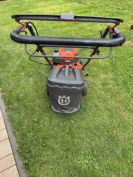 Kosiarka spalinowa Husqvarna LC 140SP