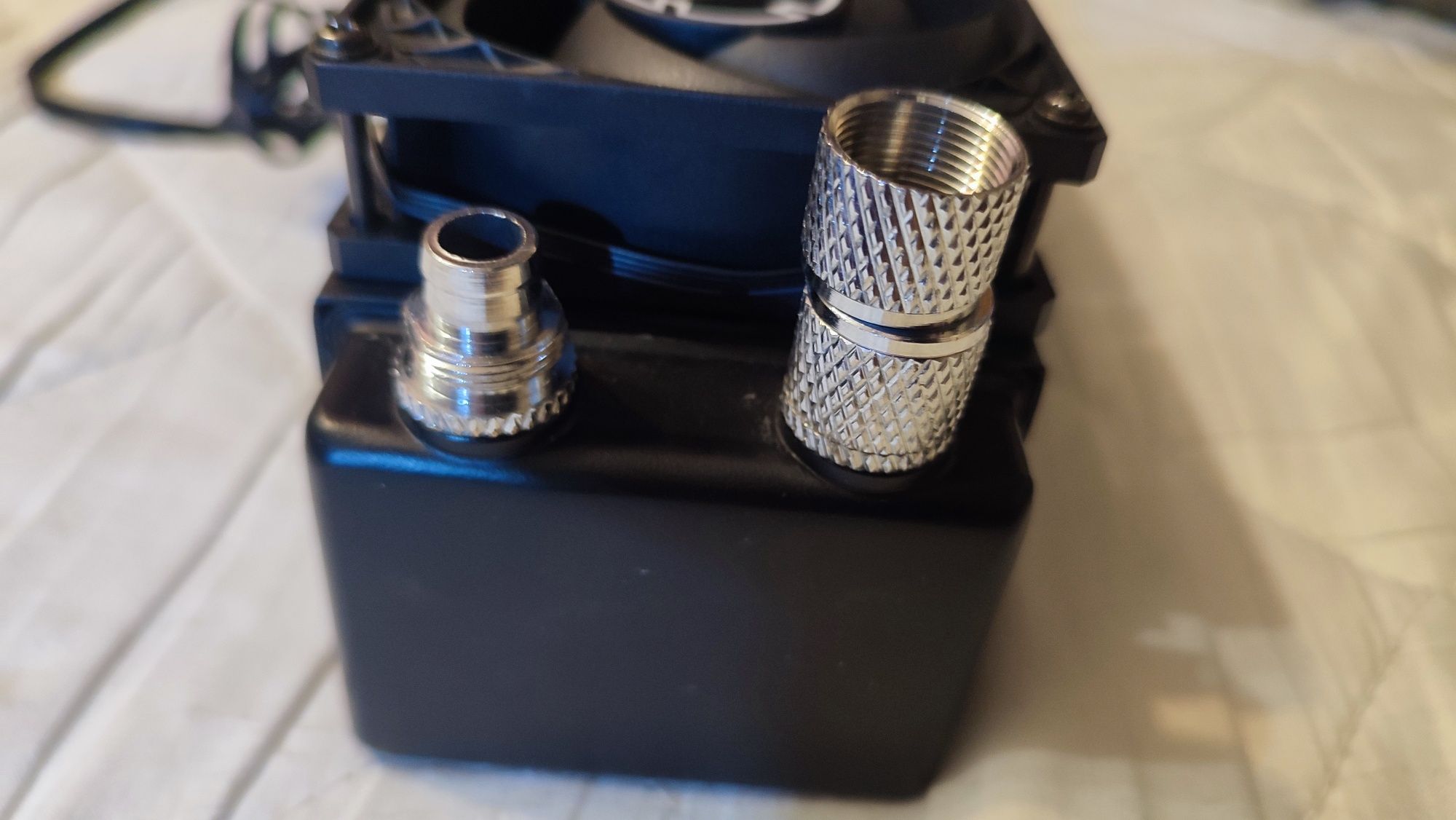 Радиатор СЖО для компьютера фирмы bykski CR-RD80X4RC-TK60