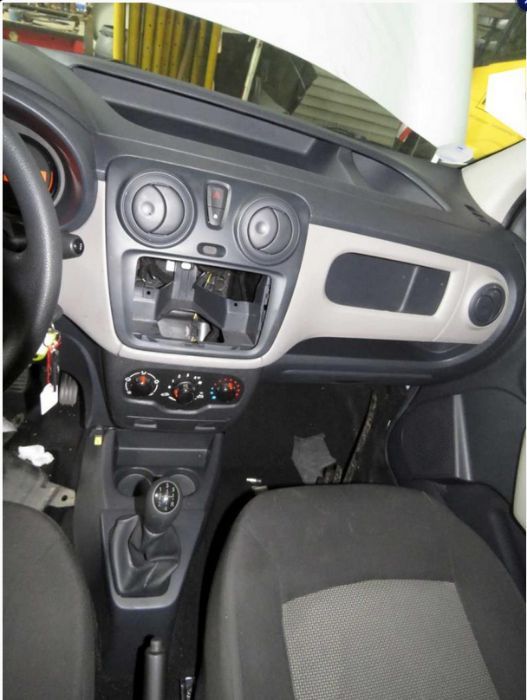 dokker запчасти шрот авторазборка разборка Доккер запчасти докер