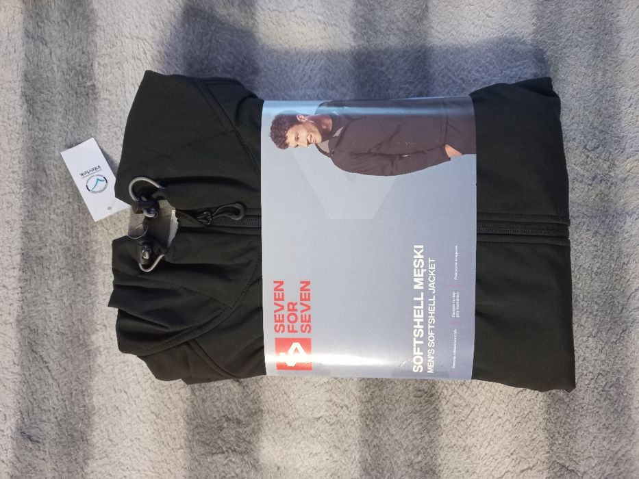 Kurtka męska  z kapturem  Softshell XXL lub XL czarna lub szara