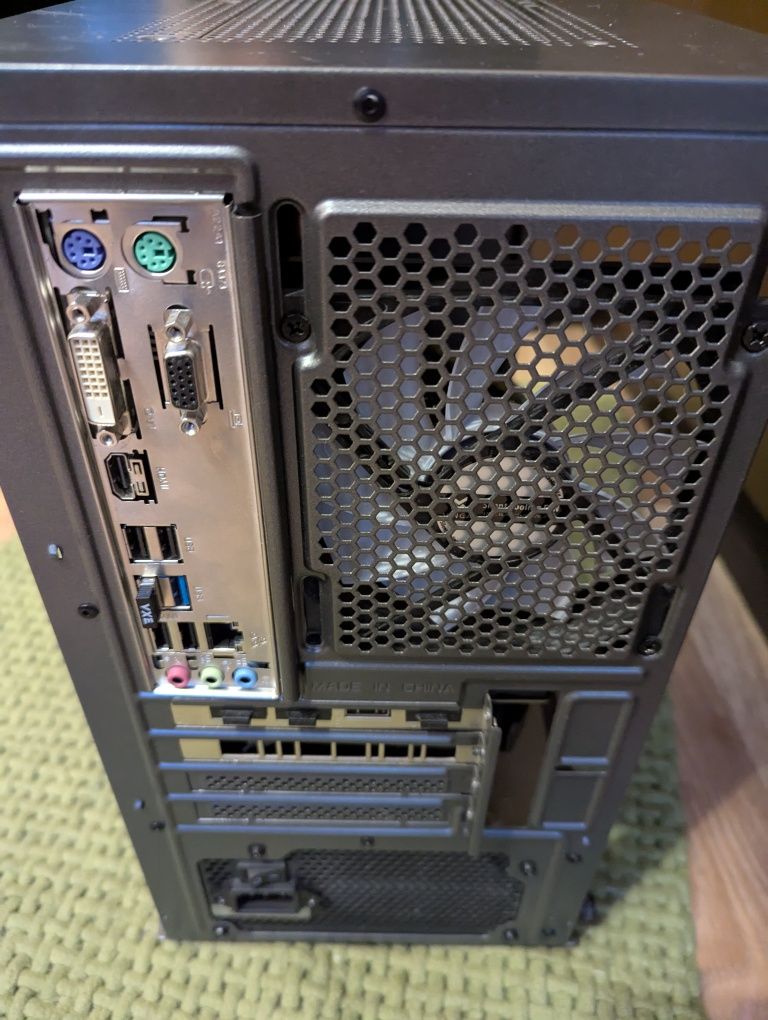 i3 10105f, 1660super, 2x8 ram