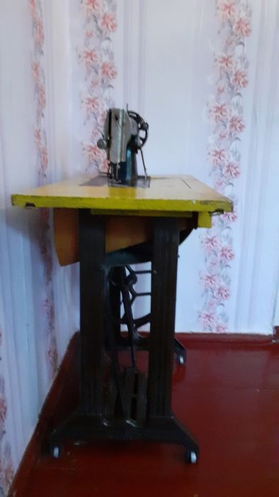 Швейна машинкаОлександрівка,Кіровоградська обл.
