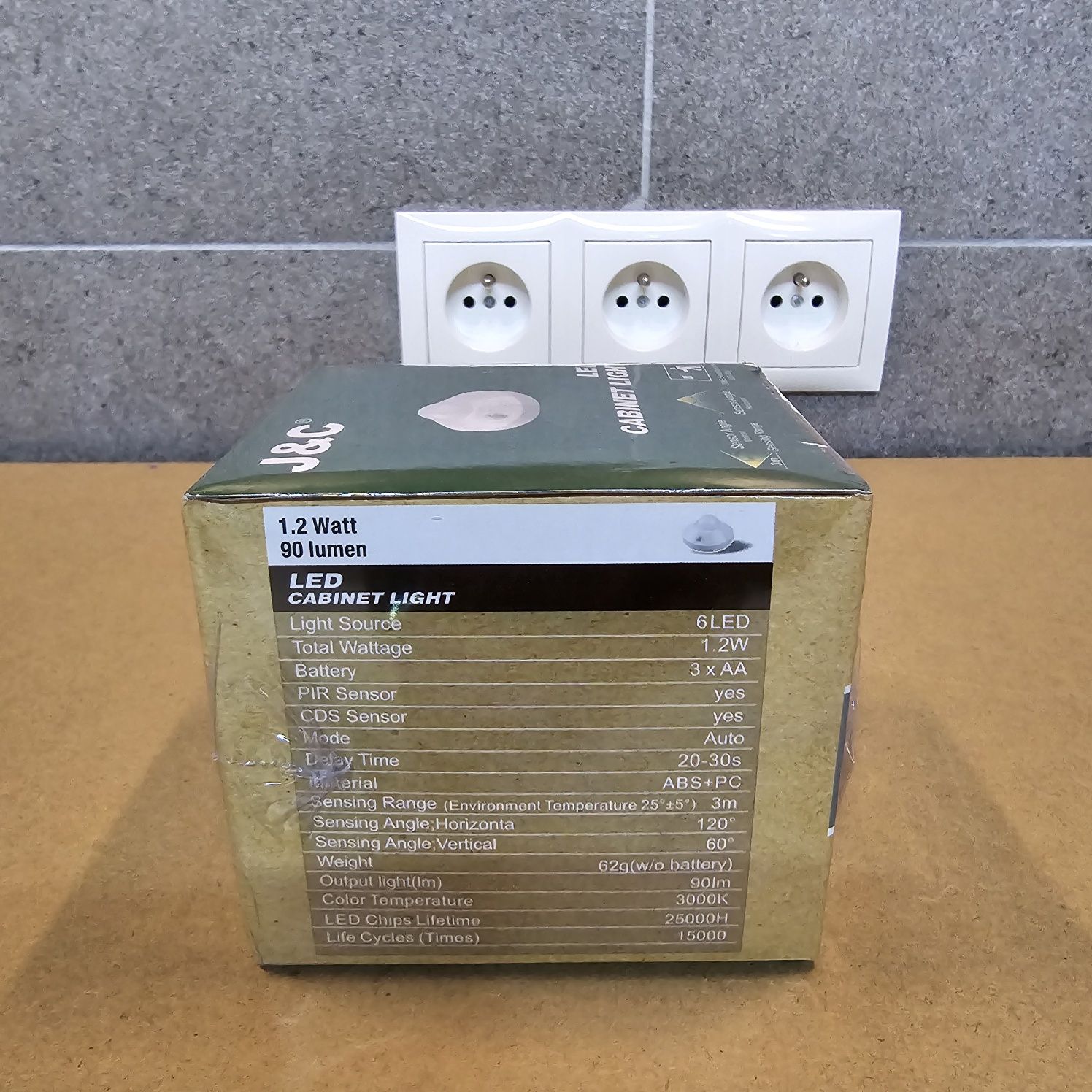 Lampki Led do garderoby