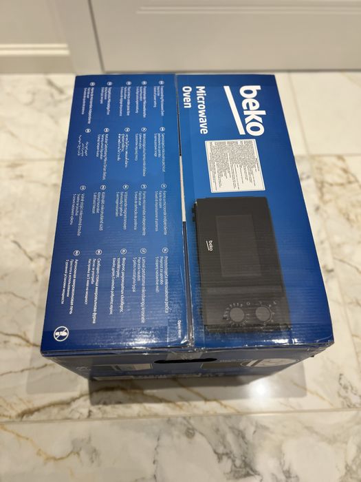 Nowa nie używana nie otwierana mikrofala Beko MOC 20100 W2 Biała 700W