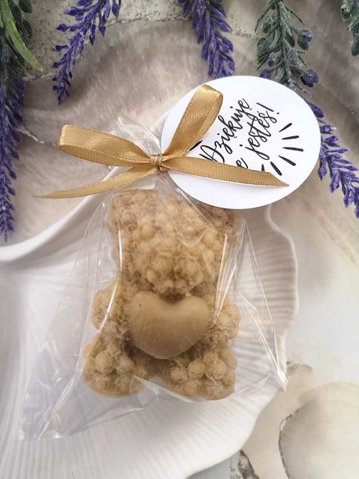 Mydlany miś z sercem podziękowanie upominek Urodziny Dzień Dziecka