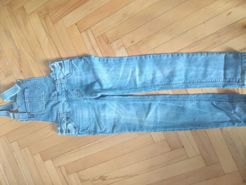 Ogrodniczki jeans dziewczynka 122/128