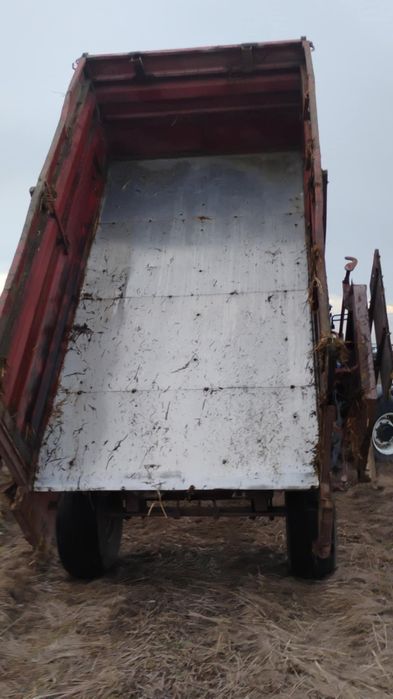 Przyczepka wywrotka jednoosiowa