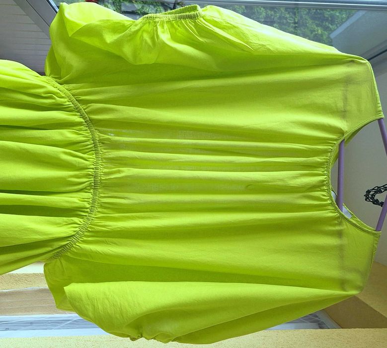 Limonkowa bawełniana krótka sukienka V by Very