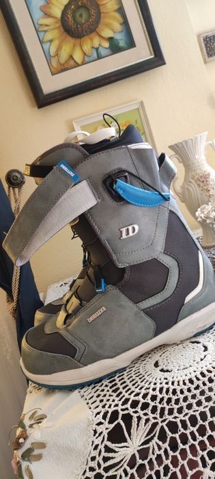 Сноуборд, ботинки