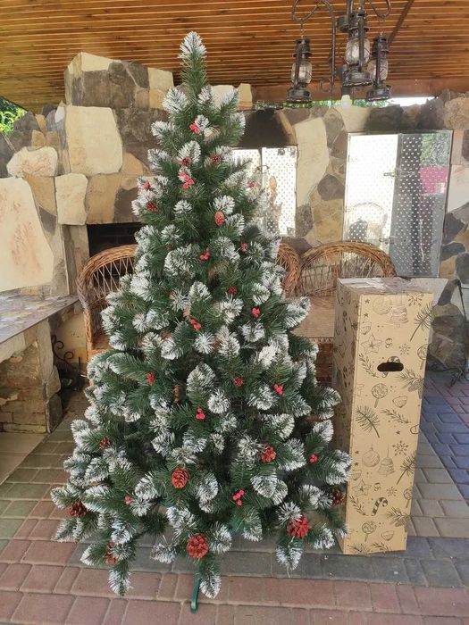 Штучна ялинка "Калина з шишками" 1,5 м – Ялинка ПВХ, Новорічна ялинка