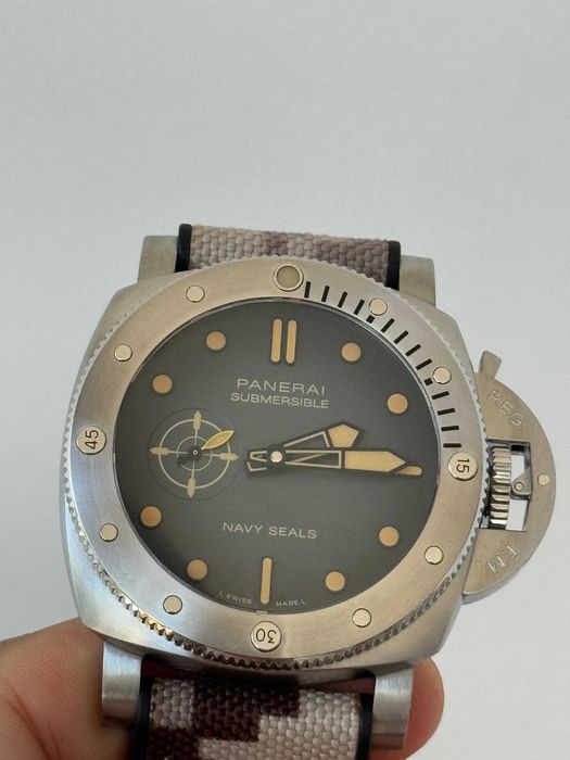 Officine Panerai Submersible QuarantaQuattro Navy SEALs