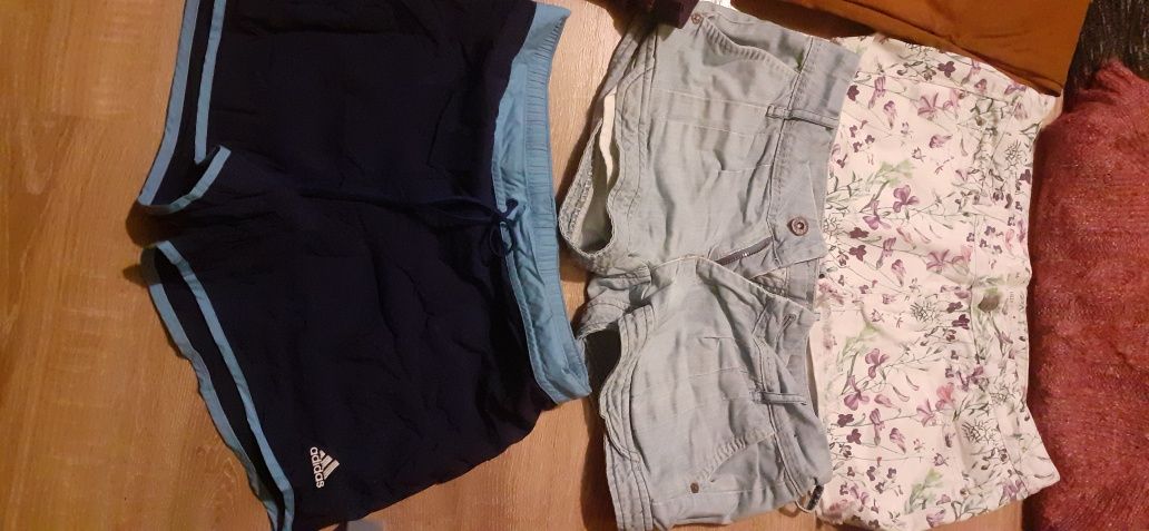 Paka ubran damskich 14 sztuk s/m