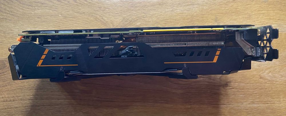 Gigabyte AORUS Xtreme GeForce GTX 1080 Ti 11 gb видеокарта nvidia