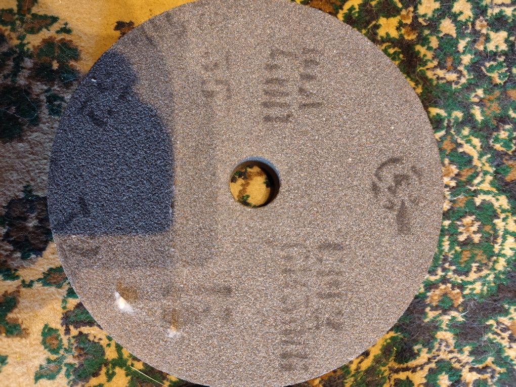 Круг заточной 25"32"32