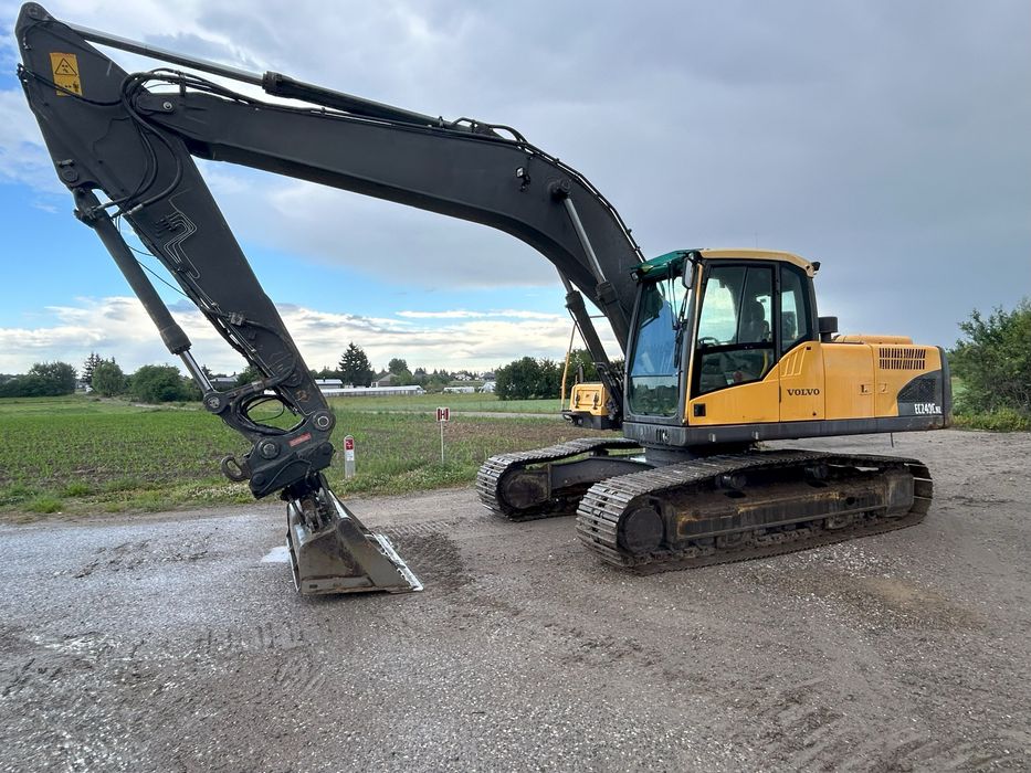 Koparka gondienicowa VOLVO EC240Cnl