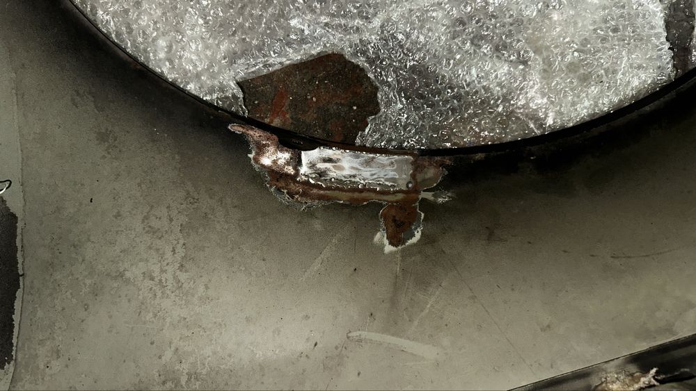 Крило Volkswagen Passat b6 правое ОРИГИНАЛ