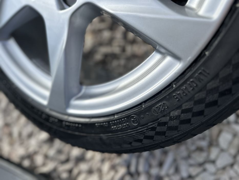 Felgi koła Audi 5x112 17 cali R17 A3 8P 8V A4 B8 B9