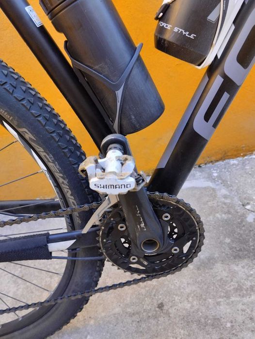 Bicicleta Focus Black Forest