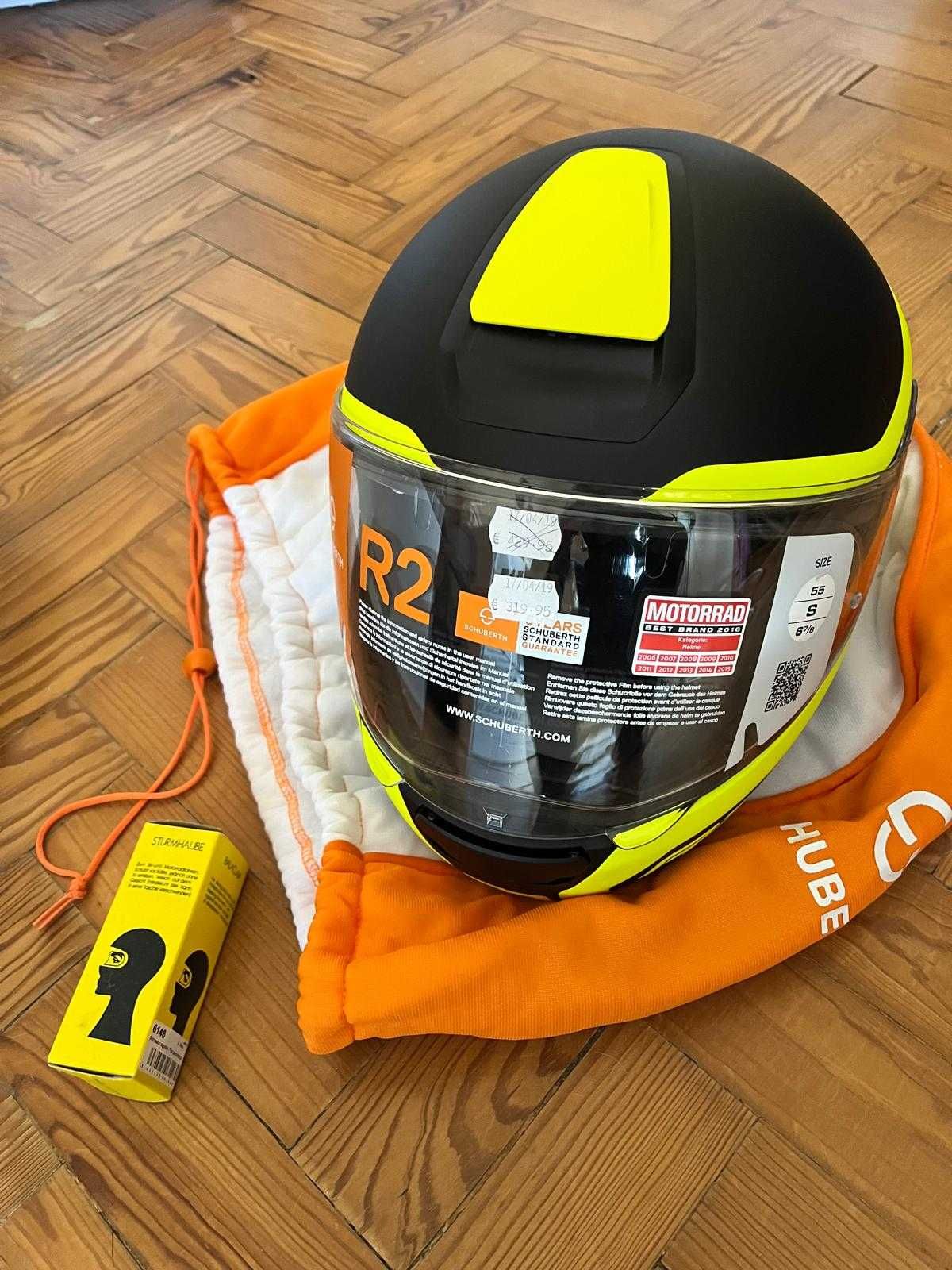 Capacete de mota tamanho S - NOVO
