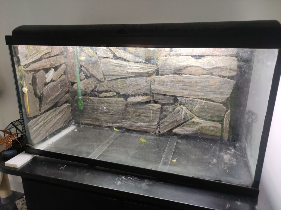 Aquario 220L c/filtro